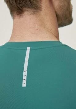 Born Living Yoga ODET - T-Shirt Print - Verde Oscuro -Born Living Yoga Verkäufe 0286f39f5a4448a19d84efdbc3e2c637