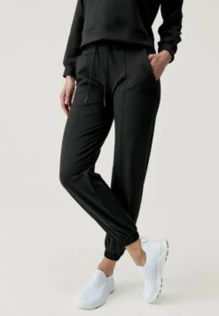 Born Living Yoga TAMOE - Jogginghose - Black 11 Born Living Yoga TAMOE - Jogginghose - Black -Born Living Yoga Verkäufe 0b2b657a80564186bc0768503a1a0534 1