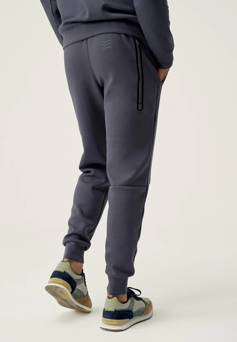 Born Living Yoga WAIKATO - Jogginghose - Gris 4 Born Living Yoga WAIKATO - Jogginghose - Gris – Bild 3