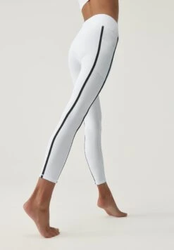 Born Living Yoga Tights - White -Born Living Yoga Verkäufe 149a9a32b23a493ab06fcddc55f82464