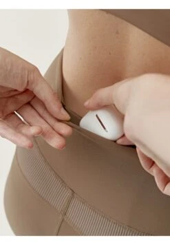 Born Living Yoga Tights - Marrón 12 Born Living Yoga Tights - Marrón -Born Living Yoga Verkäufe 295b5496617b4af9ae313d25377a6f3c