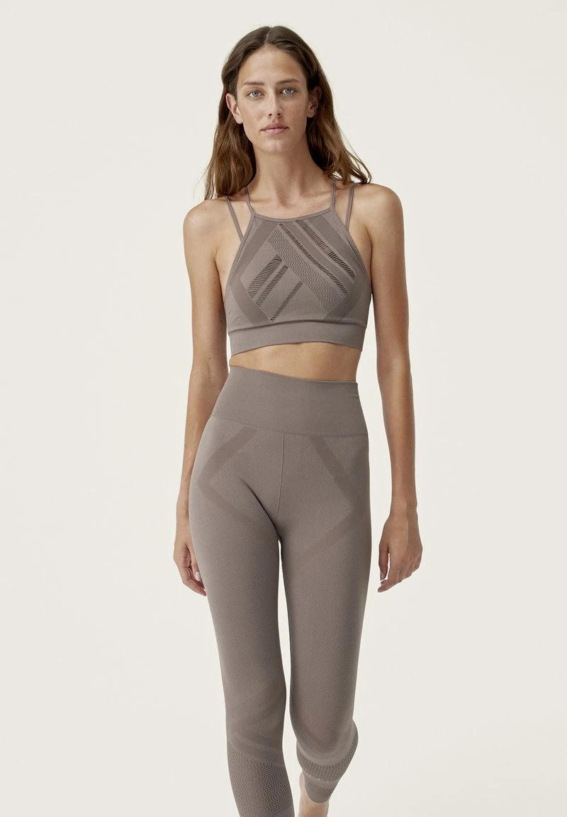 Born Living Yoga MAYA - Tights - Marron Topo 8 Born Living Yoga MAYA - Tights - Marron Topo – Bild 6