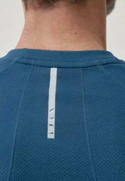 Born Living Yoga OTAWA - T-Shirt Basic - Sea -Born Living Yoga Verkäufe 7c1e85147e2149ea8a3f0e6bd36a0e43