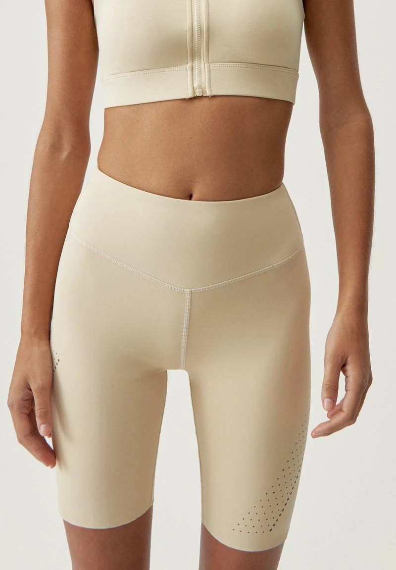 Born Living Yoga SOATA - Tights - Oat Milk 3 Born Living Yoga SOATA - Tights - Oat Milk