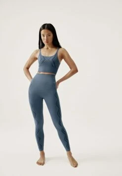 Born Living Yoga KASAMA - Sport-BH Mit Mittlerer Stützkraft - Verde -Born Living Yoga Verkäufe 7f7b5061c03946878a0991e96e0fe103