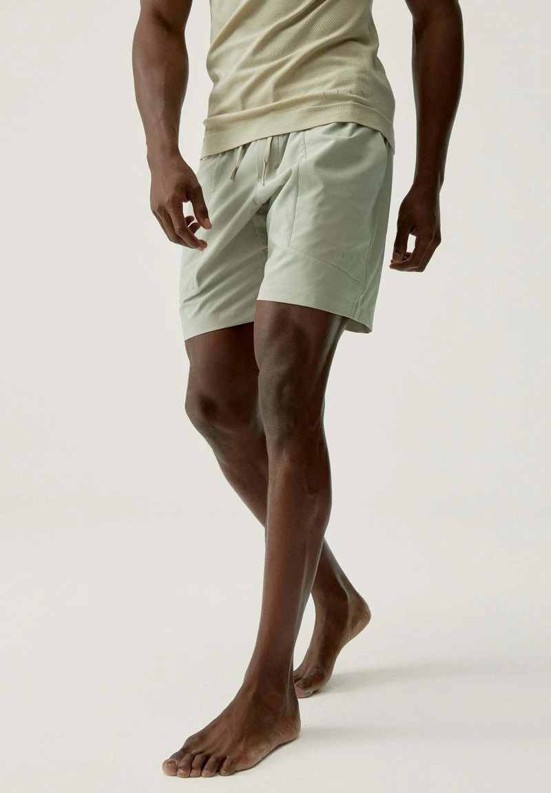 Born Living Yoga RHEIN - Kurze Sporthose - Beige 3 Born Living Yoga RHEIN - Kurze Sporthose - Beige