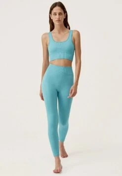 Born Living Yoga IDARA - Sport-BH Mit Mittlerer Stützkraft - Azul -Born Living Yoga Verkäufe 964b4310e2ef44cdbe8f507c6f93bef2 1