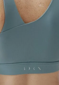 Born Living Yoga Sport-BH Mit Mittlerer Stützkraft - Gris 11 Born Living Yoga Sport-BH Mit Mittlerer Stützkraft - Gris -Born Living Yoga Verkäufe a04a26a0f66841d182f2e0a7f3793506