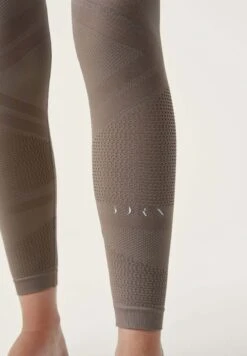 Born Living Yoga MAYA - Tights - Marron Topo 12 Born Living Yoga MAYA - Tights - Marron Topo -Born Living Yoga Verkäufe a16c6e4a38d84e69a168757643f544c7