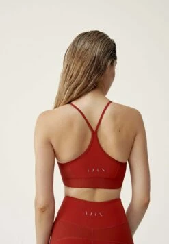 Born Living Yoga MARALI - Sport-BH Mit Leichter Stützkraft - Rojo -Born Living Yoga Verkäufe a477a36537174eb39a3d5b0324126e0e