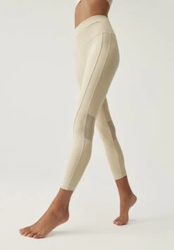 Born Living Yoga Tights - Oat Milk 10 Born Living Yoga Tights - Oat Milk -Born Living Yoga Verkäufe abe99aa40b964ad4863e66840f5c4574