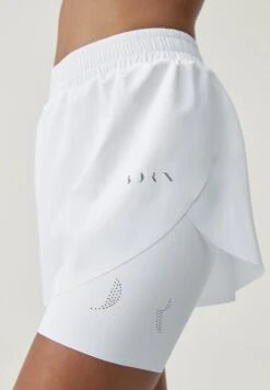 Born Living Yoga BIKILA - Kurze Sporthose - White -Born Living Yoga Verkäufe c9675340298749798b83e41a794e601b