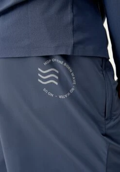 Born Living Yoga ORINOCO - Kurze Sporthose - Azul -Born Living Yoga Verkäufe ccf55be549a54f77b3f79c55423f59a6