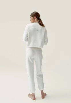 Born Living Yoga SAONA - Sweatshirt - Blanco 11 Born Living Yoga SAONA - Sweatshirt - Blanco -Born Living Yoga Verkäufe d4b97ab714a446958b025d27ce064ff2