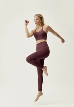 Born Living Yoga MALALA - Tights - Morado Oscuro -Born Living Yoga Verkäufe d80e12b6456d490581b7daf608c0c8fc