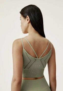 Born Living Yoga KASAMA - Sport-BH Mit Mittlerer Stützkraft - Verde -Born Living Yoga Verkäufe db3f3fc2a1074a9fb60803832b307040