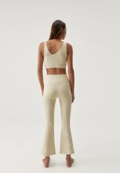 Born Living Yoga JIN FLARE - Tights - Oat Milk 10 Born Living Yoga JIN FLARE - Tights - Oat Milk -Born Living Yoga Verkäufe dd30f30fd183418ba903a04e1076a3d0