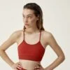 Born Living Yoga MARALI - Sport-BH Mit Leichter Stützkraft - Rojo -Born Living Yoga Verkäufe e0288d6a27cf4555b557be996368e550