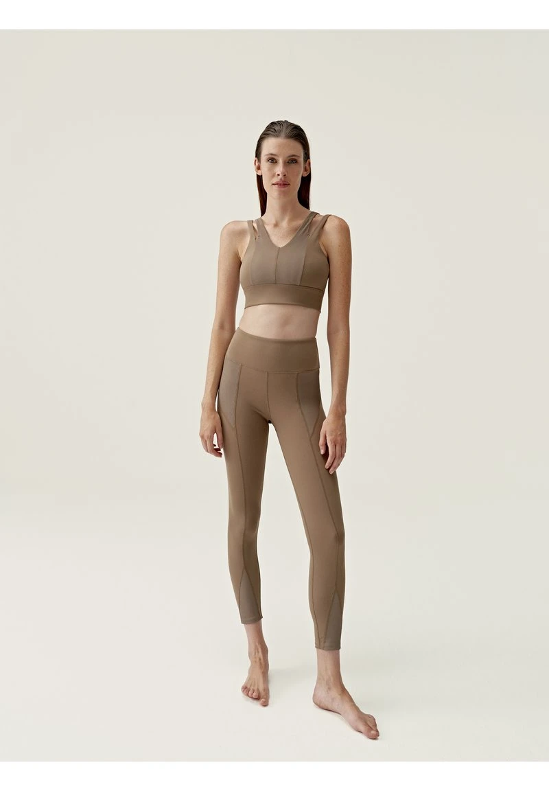 Born Living Yoga Tights - Marrón 3 Born Living Yoga Tights - Marrón