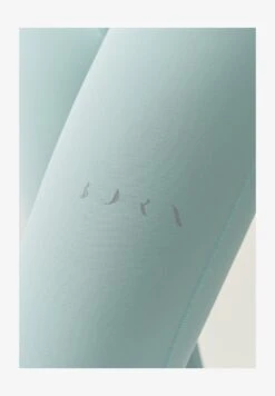 Born Living Yoga Tights - Azul Claro -Born Living Yoga Verkäufe f996bccbb71d4f36a7891fe3ed51ee71